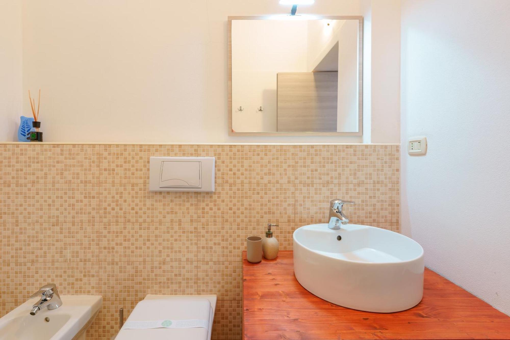 Bissenti Rooms - Eja Sardinia Cagliari Exterior photo